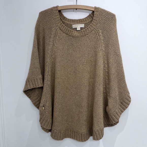Michael Kors Sweaters - Micheal kors tan sweater poncho style size large with gold accent